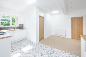 Photo 16- click for photo gallery